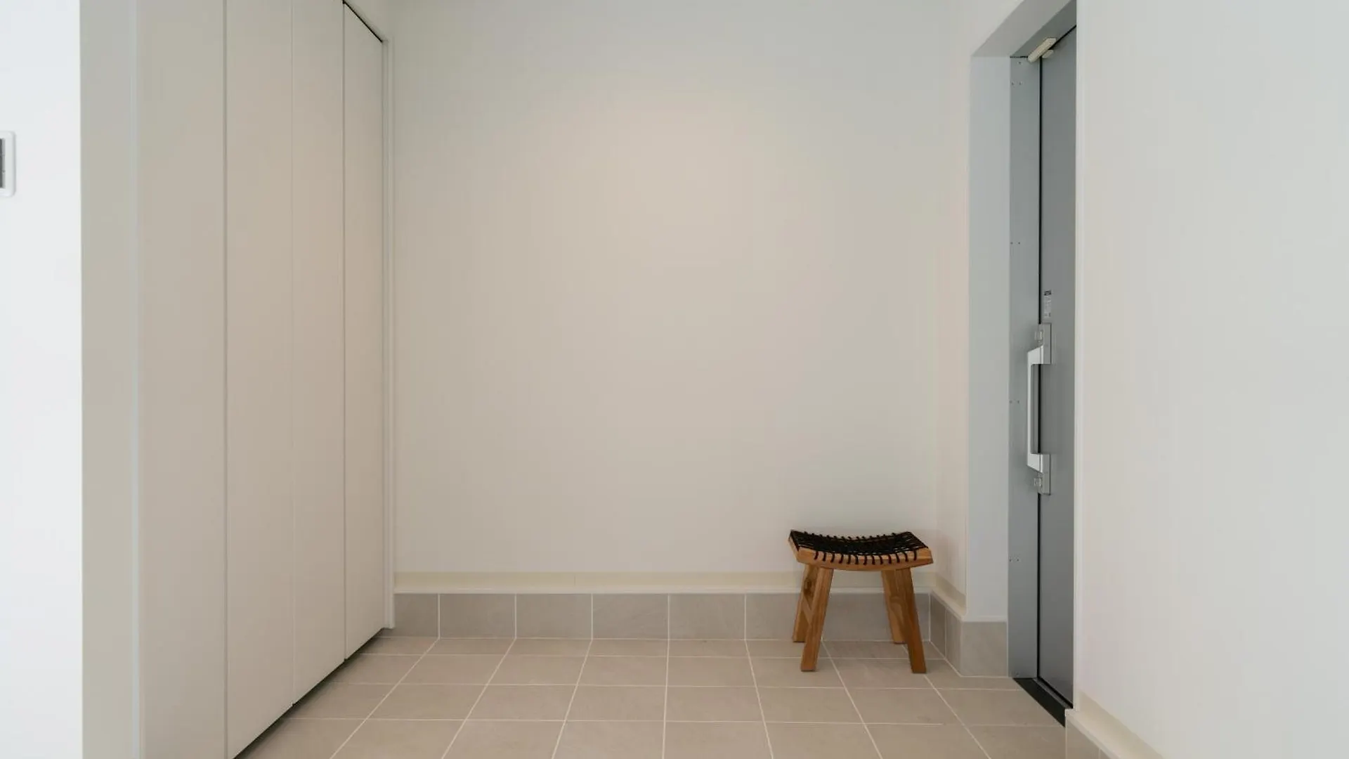 Cityrevillas-C館 Ósaka 0*,